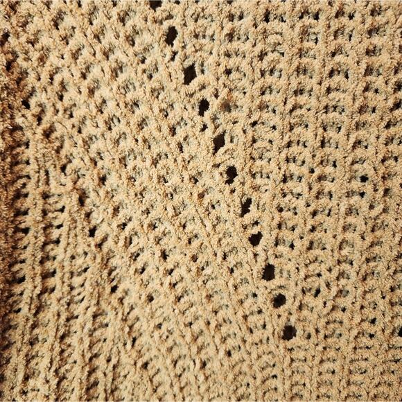 Love Tree Boxy Oversized Mustard Sweater Soft Cozy Women's Size L - Picture 7 of 8